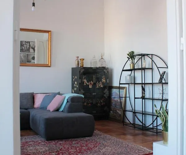 Allomas Appartement Boedapest